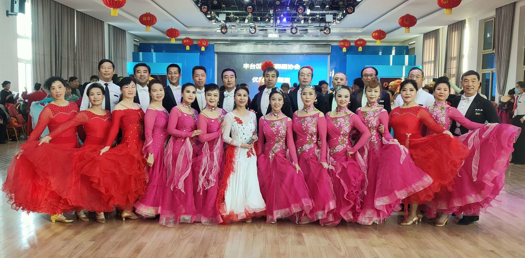 qq炫舞舞团职位名称_qq炫舞舞团职位名霸气_炫舞舞团职位名称可爱