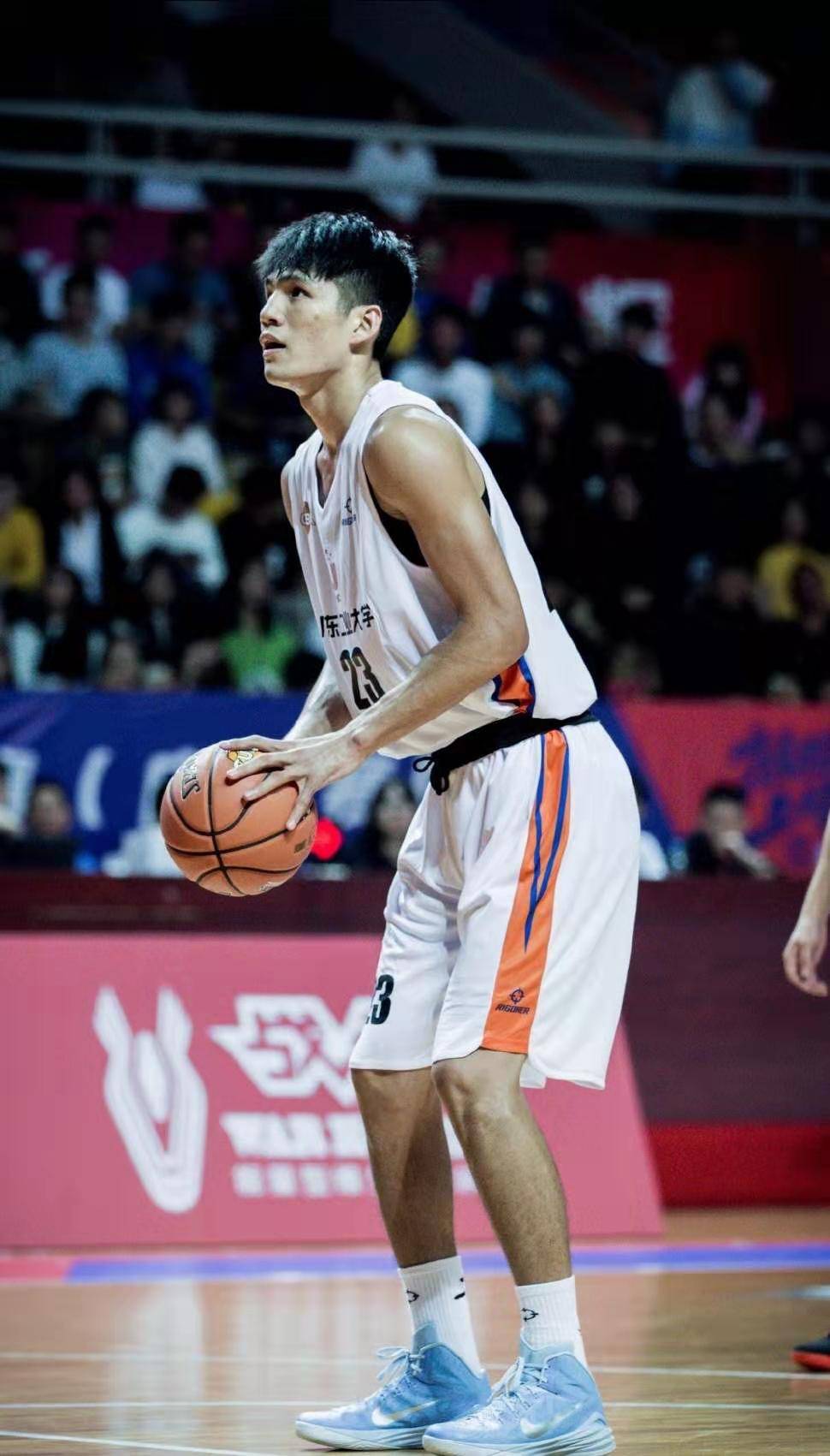 nba梦之队 中锋_nba梦之队合照_nba梦之队2021