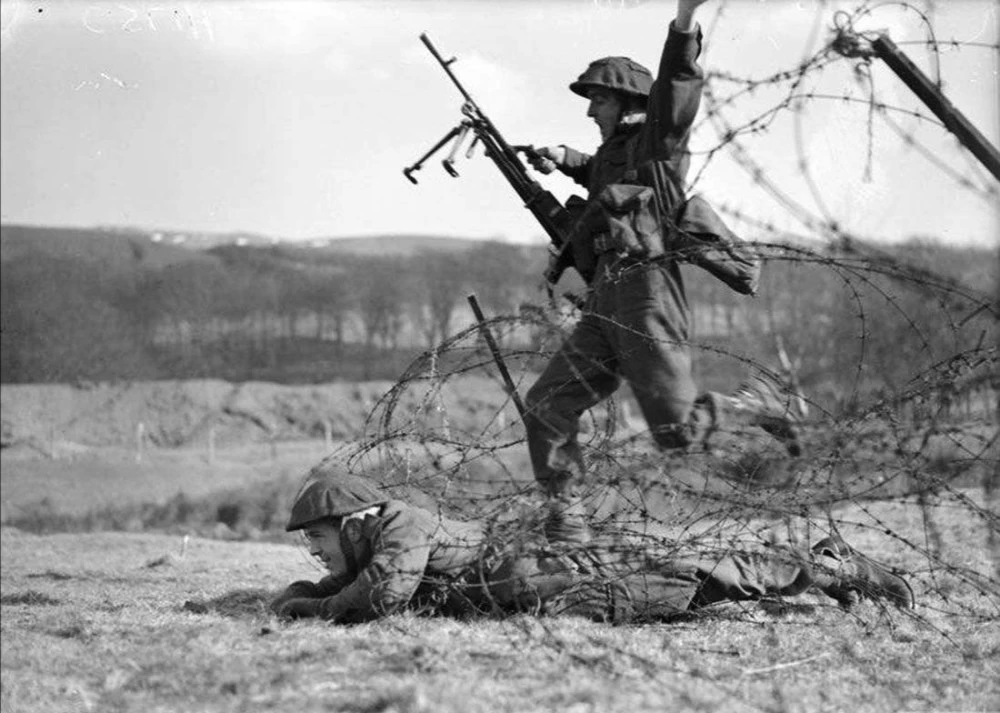 特种痞子兵_二战特种兵游戏_特种狂兵宁飞