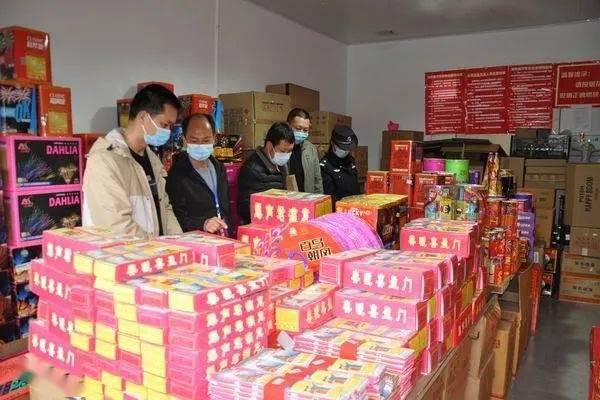 烟花批发爆竹利润怎么样_批发烟花爆竹利润多大_烟花爆竹批发利润