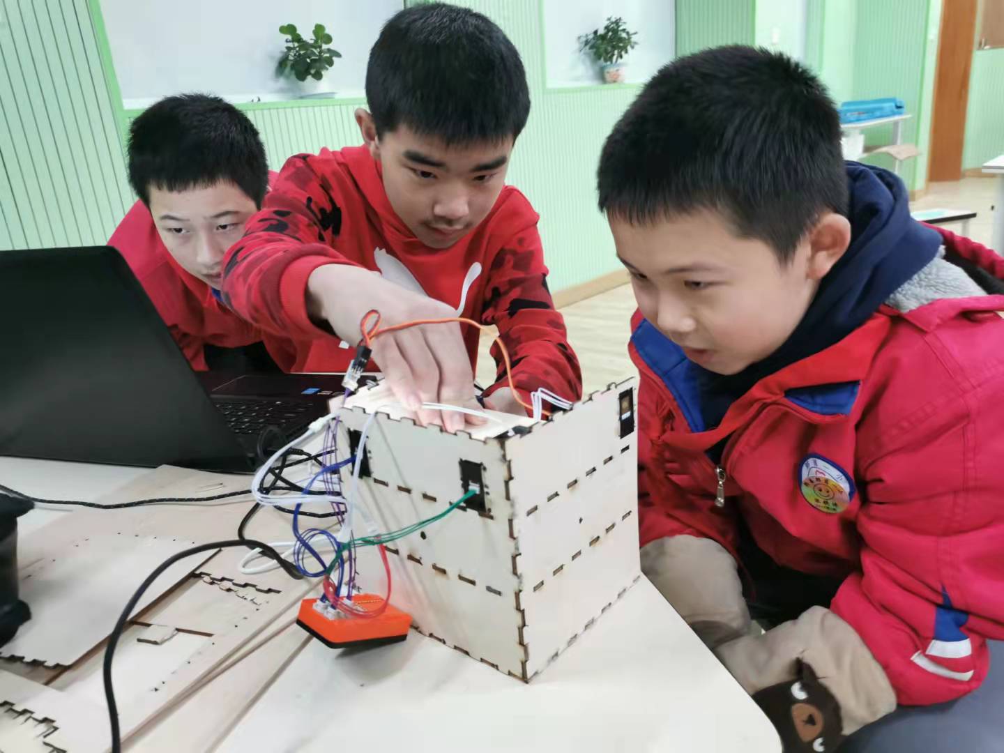 拆字游戏_游戏拆字界字_游戏拆字栗字