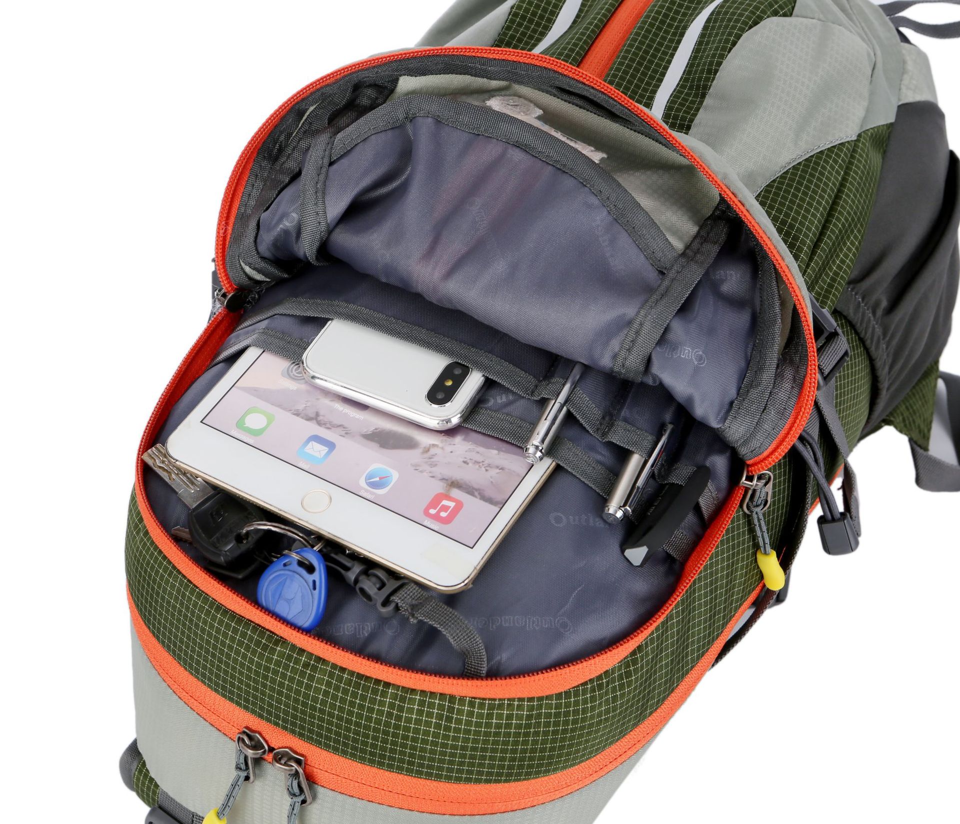 背包的英文_背包英文backpack_背包英文怎么写
