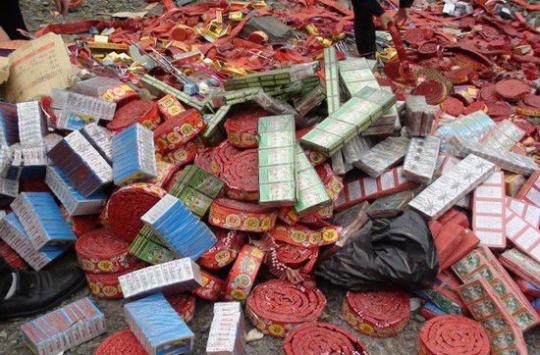 烟花做成炮弹可以吗_烟花怎么做_烟花做了一个玫瑰花的梦什么歌