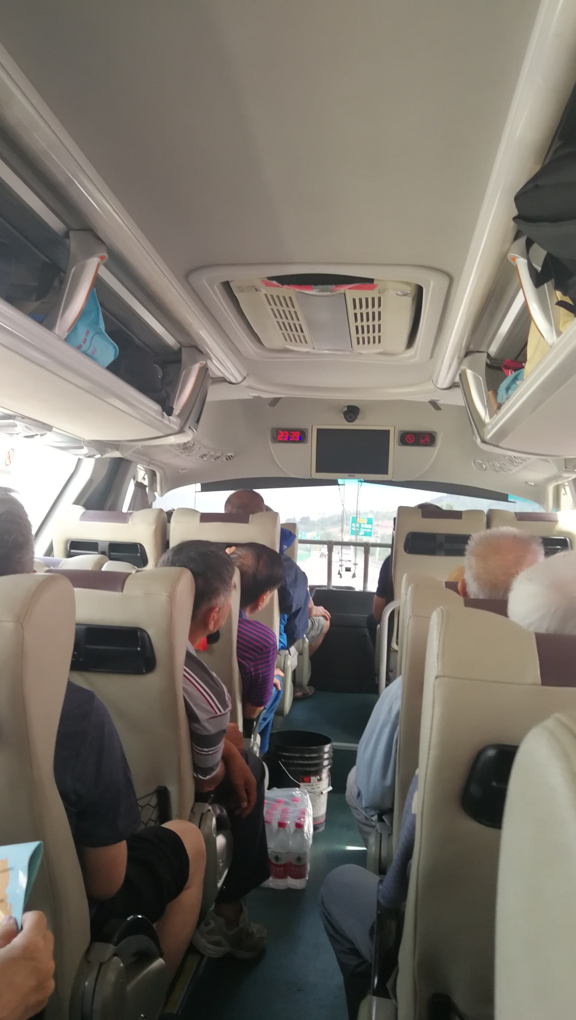 刺激模拟驾驶，感受大巴车之旅