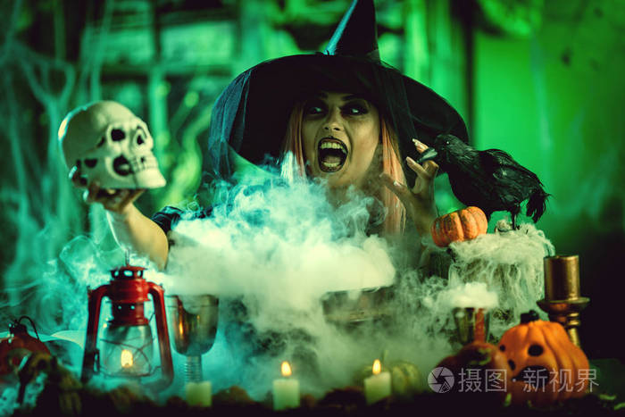 堕落女巫传奇英雄_堕落女巫_堕落女巫游戏