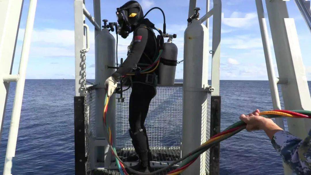 免费下载深海迷航手机版_深海迷航免费下载_下载深海迷航中文版手机版下载