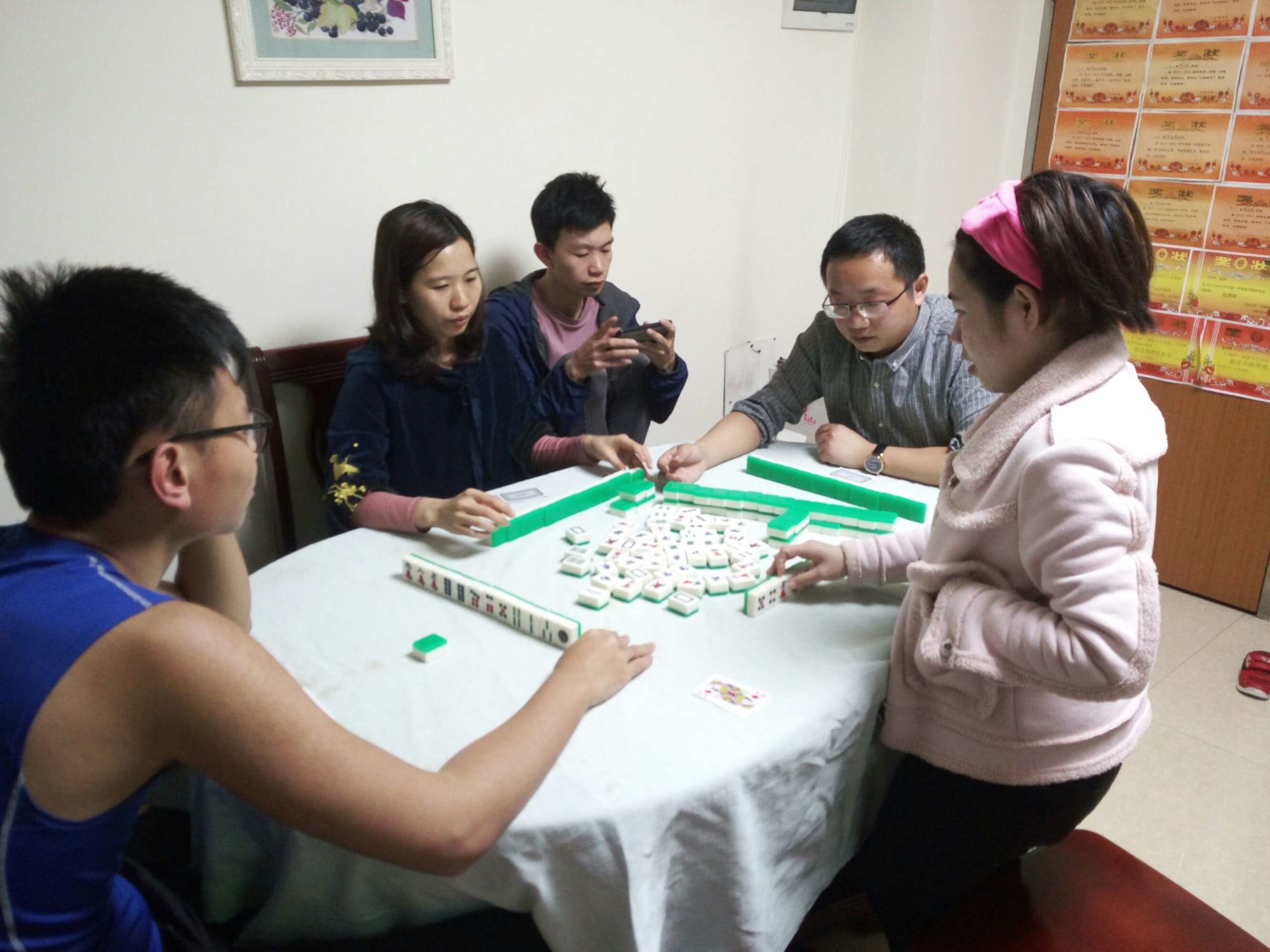 不用网络的麻将手机游戏_麻将手机游戏哪个好_用手机玩麻将用什么软件