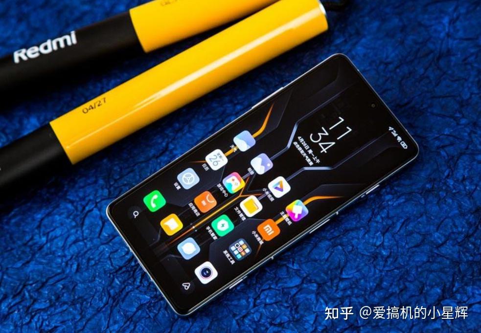 vivo手机玩游戏会烫吗_手机玩游戏烫会不会爆炸_玩游戏手机很烫会烧坏吗