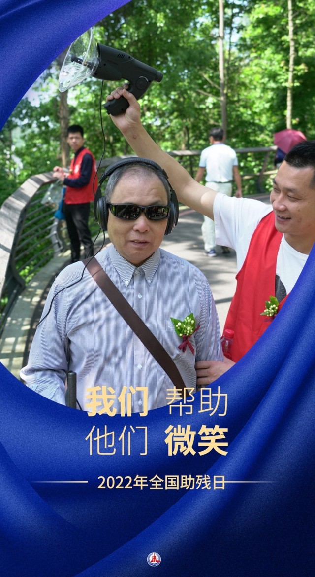 老师会暗恋学生吗_老师会喜欢自己的女学生吗_老师为什么会在这里