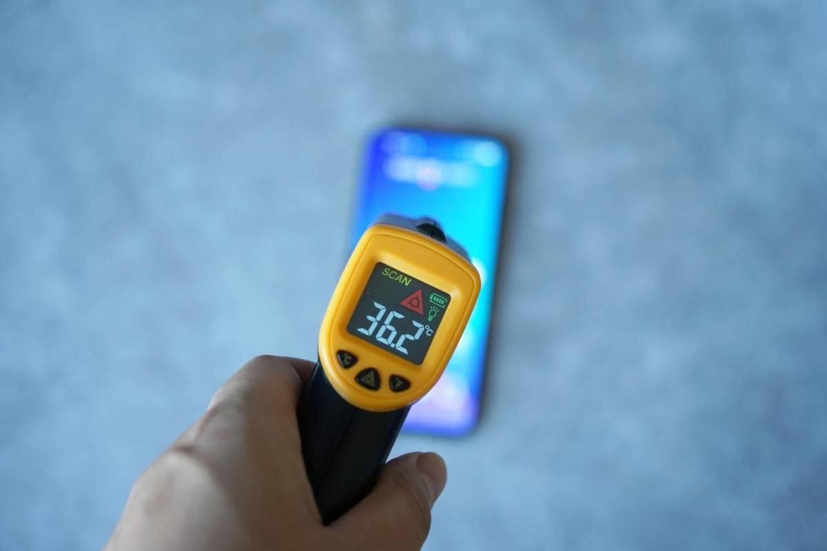 oppo手机游戏散热_2021哪款游戏手机散热最好_oppo散热好的手机