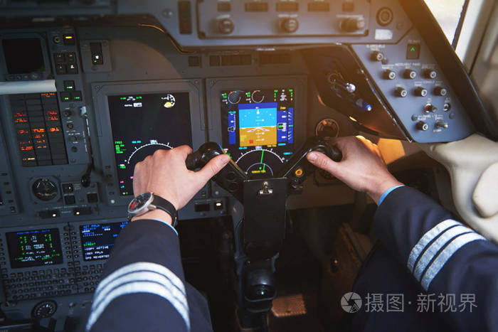 飞行安卓模拟手机游戏有哪些_飞行模拟安卓_安卓手机模拟飞行游戏