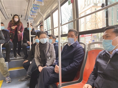 城市交通经营类游戏手机-成为交通大亨，打造你的城市交通帝国
