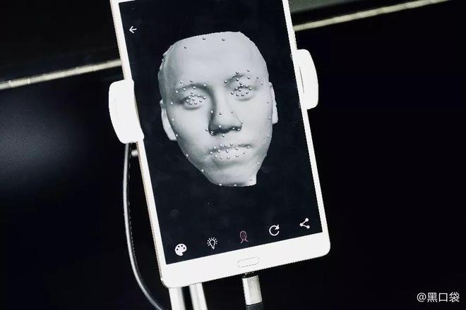 戴假发 手机游戏_戴假发手机游戏叫什么_戴假发的app