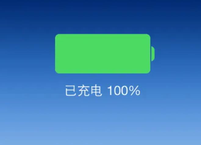 打游戏手机无法开机-小明打游戏中手机突然无法开机，维修人员发