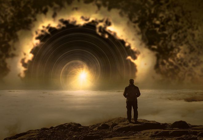 探秘悠之空：时光穿越，幻想现实，揭秘维度之谜