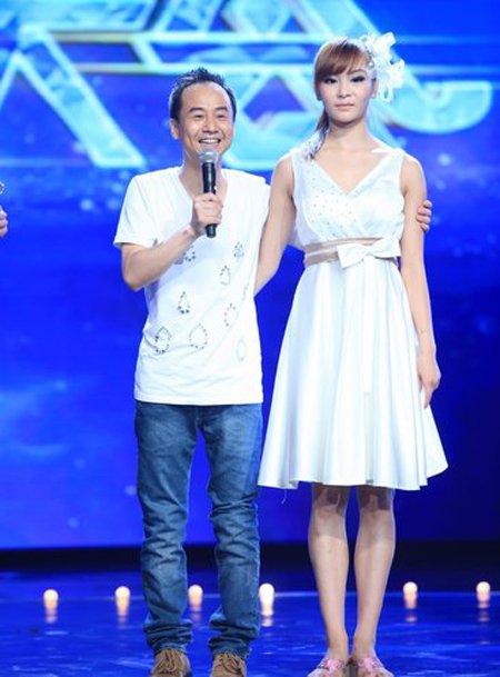 伊达朱里纱：舞台上的闪耀之星，用歌舞诉说动人故事