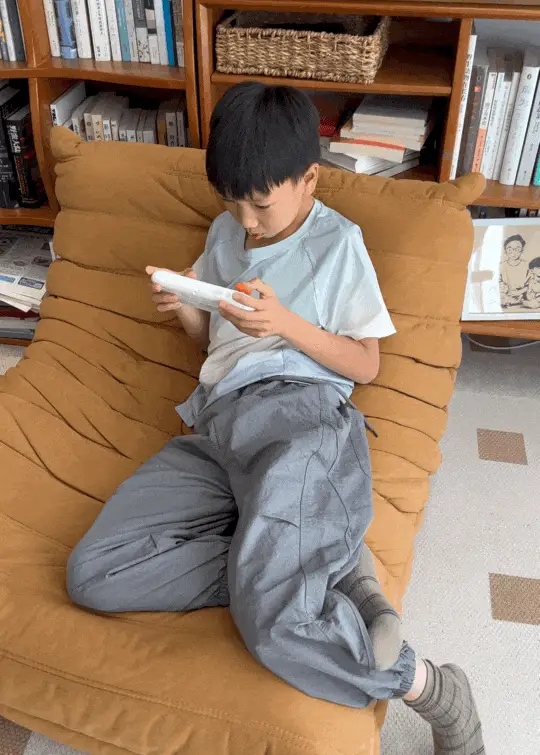 大班角色游戏手机-现在的孩子生长在数字时代，电子产品对他们来