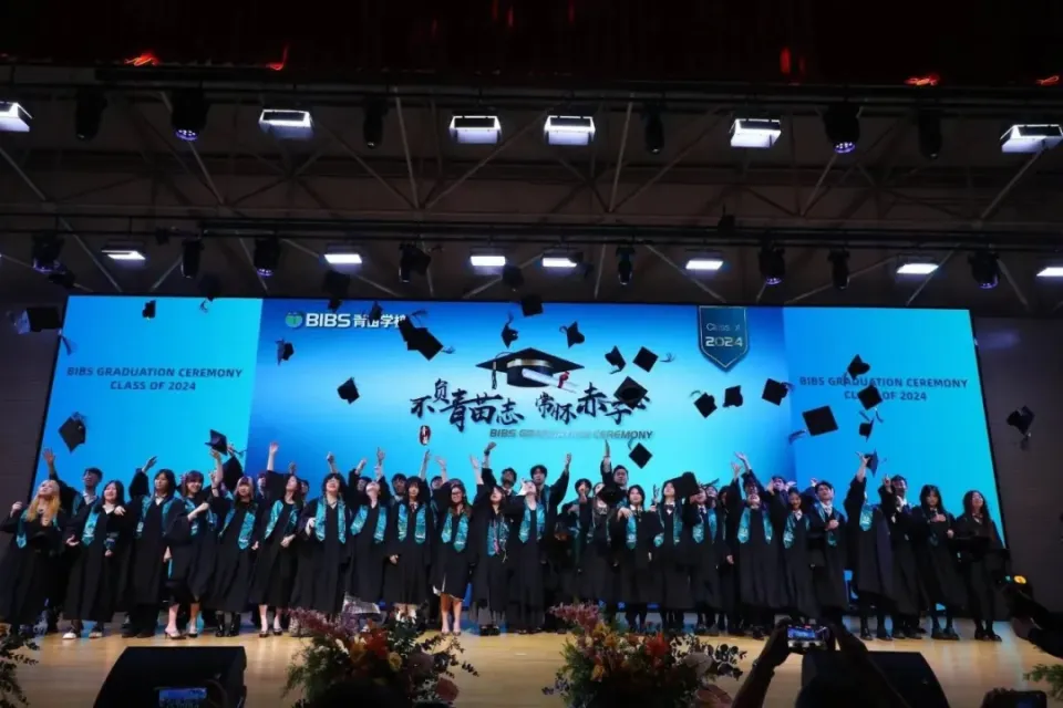 那年有润月年_2021年8月_月日年还是日月年