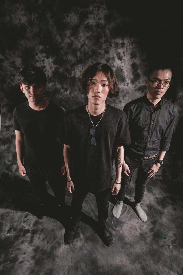 human手机游戏-手机游戏：笑泪交织的秘密花园，让你沉浸其