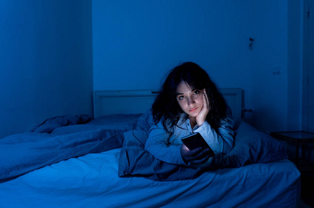 80后女生玩手机游戏多吗_80后女生玩的游戏_80后女生玩手机游戏有哪些