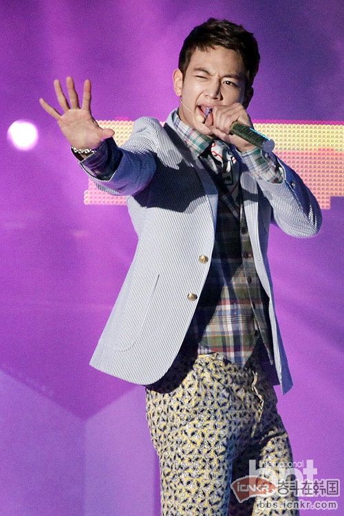 shinee新歌_shinee珉豪图片_shinee手机游戏