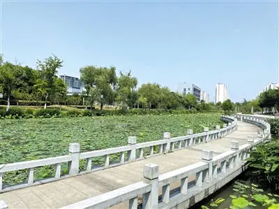 斯佩号袖珍战列舰：海上小巨人的传奇故事