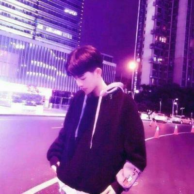 微信状态历史记录在哪里-微信状态不留痕迹引用户失落，美好瞬间